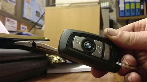 Get Battery Out Of Bmw Key Fob